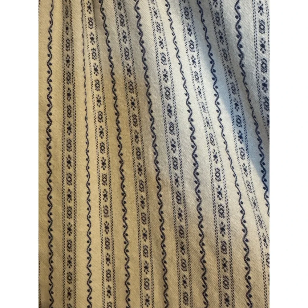 VTG LL BEAN Women XL Pet. Blue Dobby Stripe Pintuck Prairie Cottage Nightgown - Picture 4 of 9
